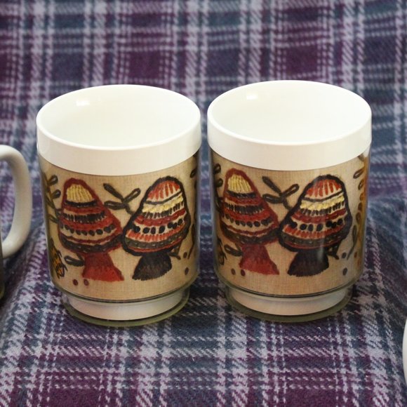 Vintage Thermo-Serv Coffee Mugs Set of Five Mushrooms and more - Picture 6 of 11